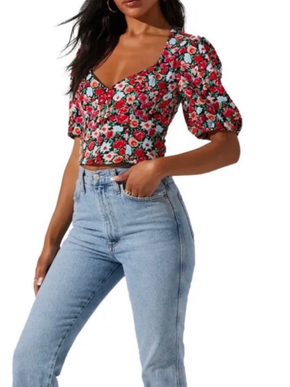 ASTR the Label Nayeli Sweetheart Puff Sleeve Crop Top